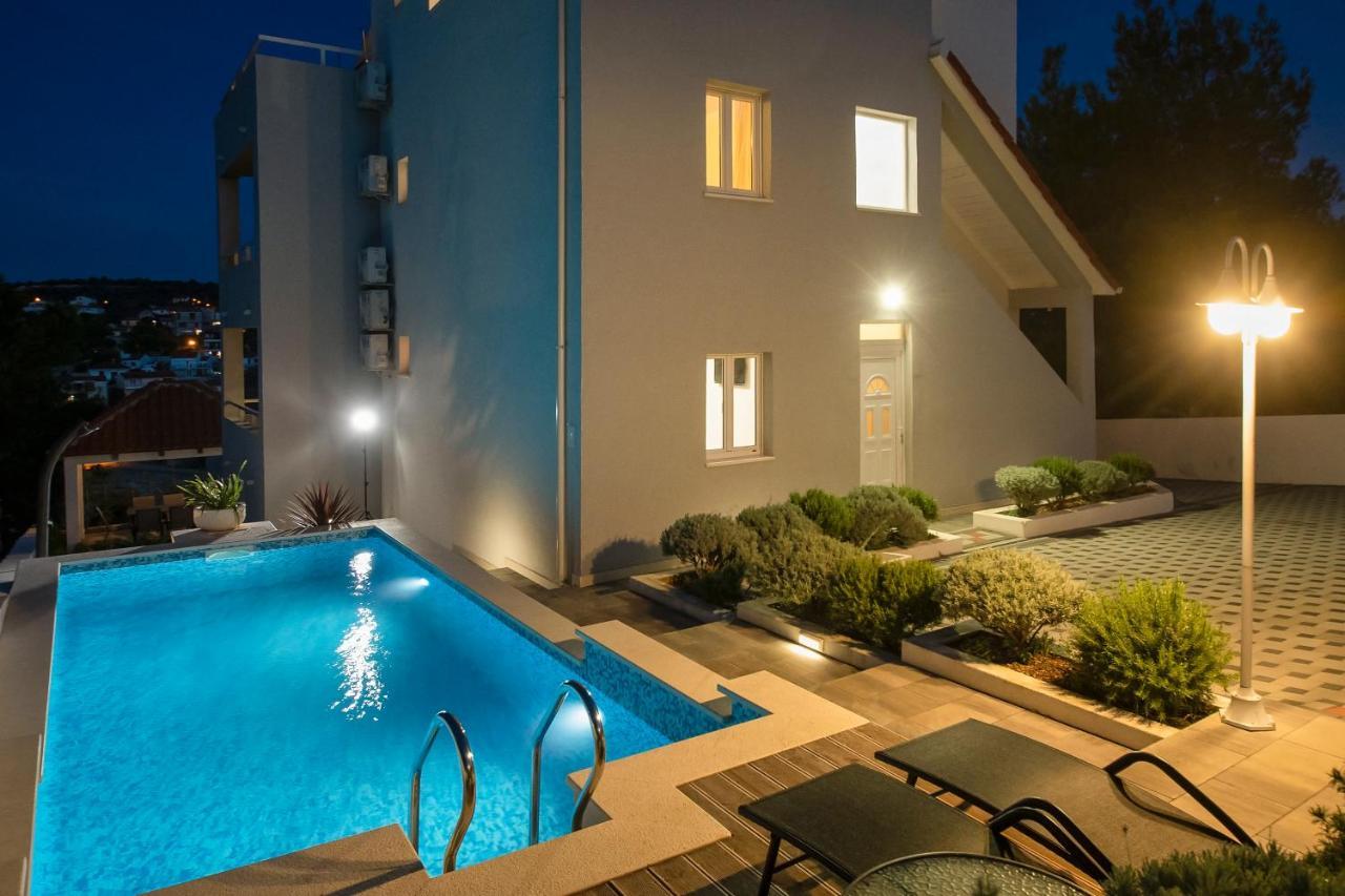 Villa Sena Ražanj Εξωτερικό φωτογραφία