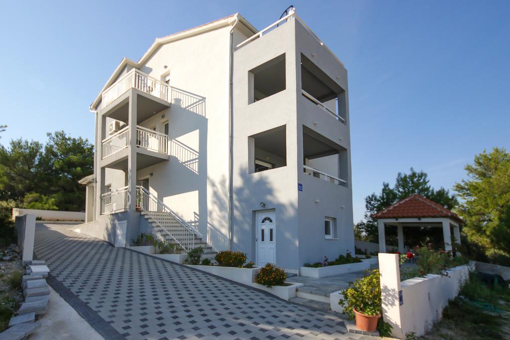 Villa Sena Ražanj Εξωτερικό φωτογραφία