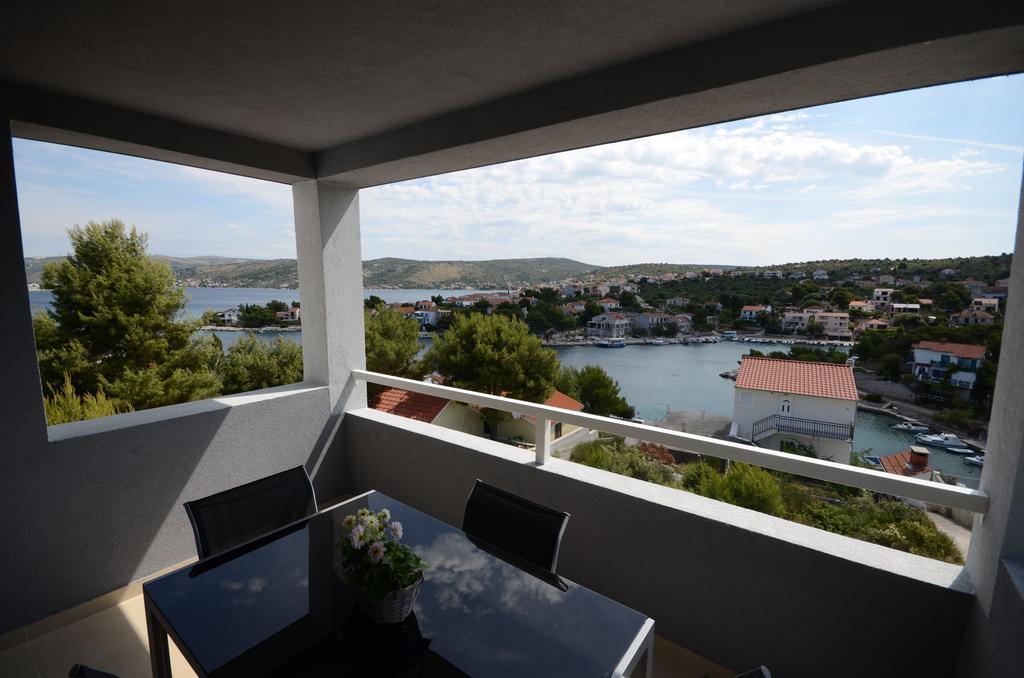 Villa Sena Ražanj Εξωτερικό φωτογραφία