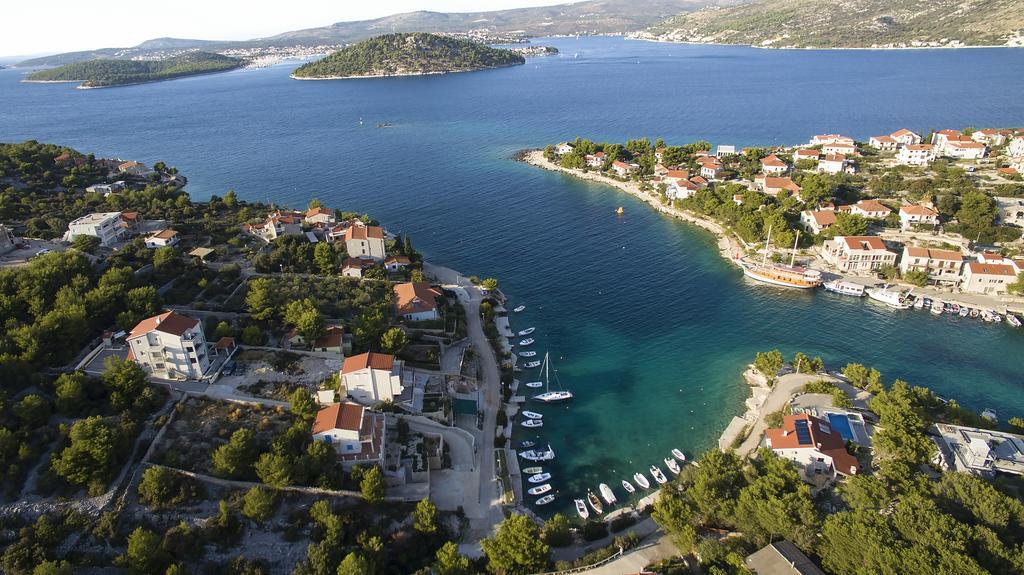 Villa Sena Ražanj Εξωτερικό φωτογραφία